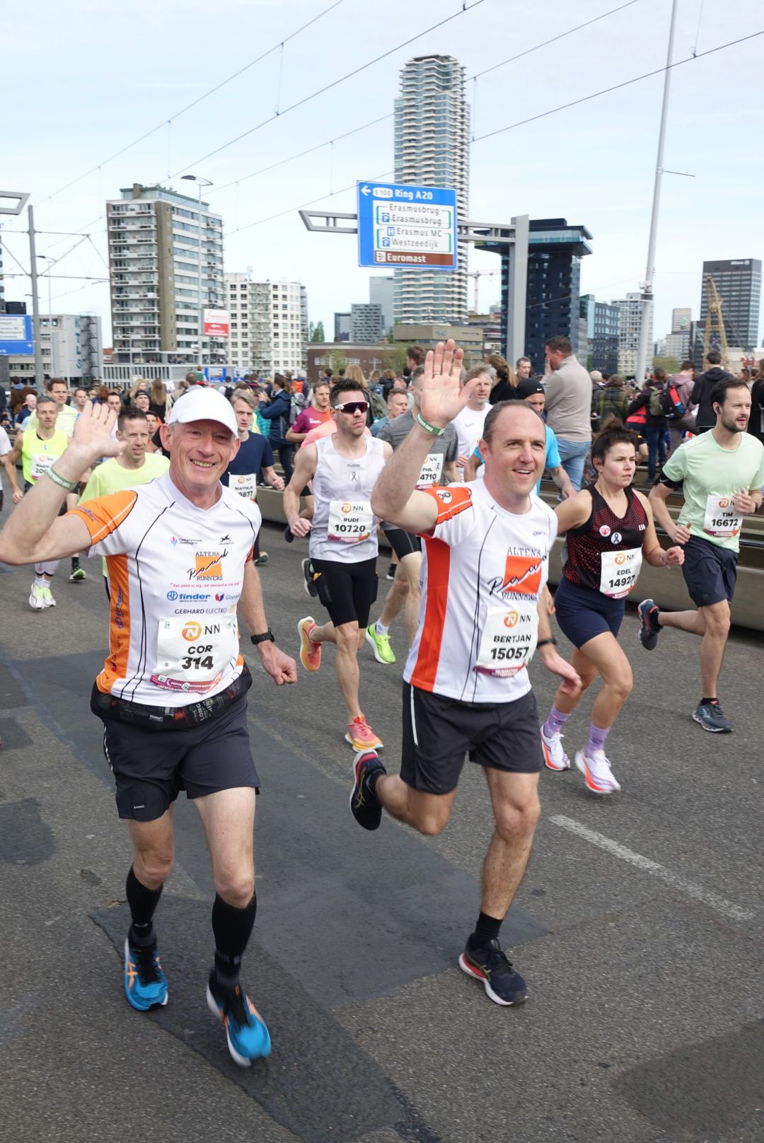 CTH weer volle bak in Marathon Rotterdam demooiste