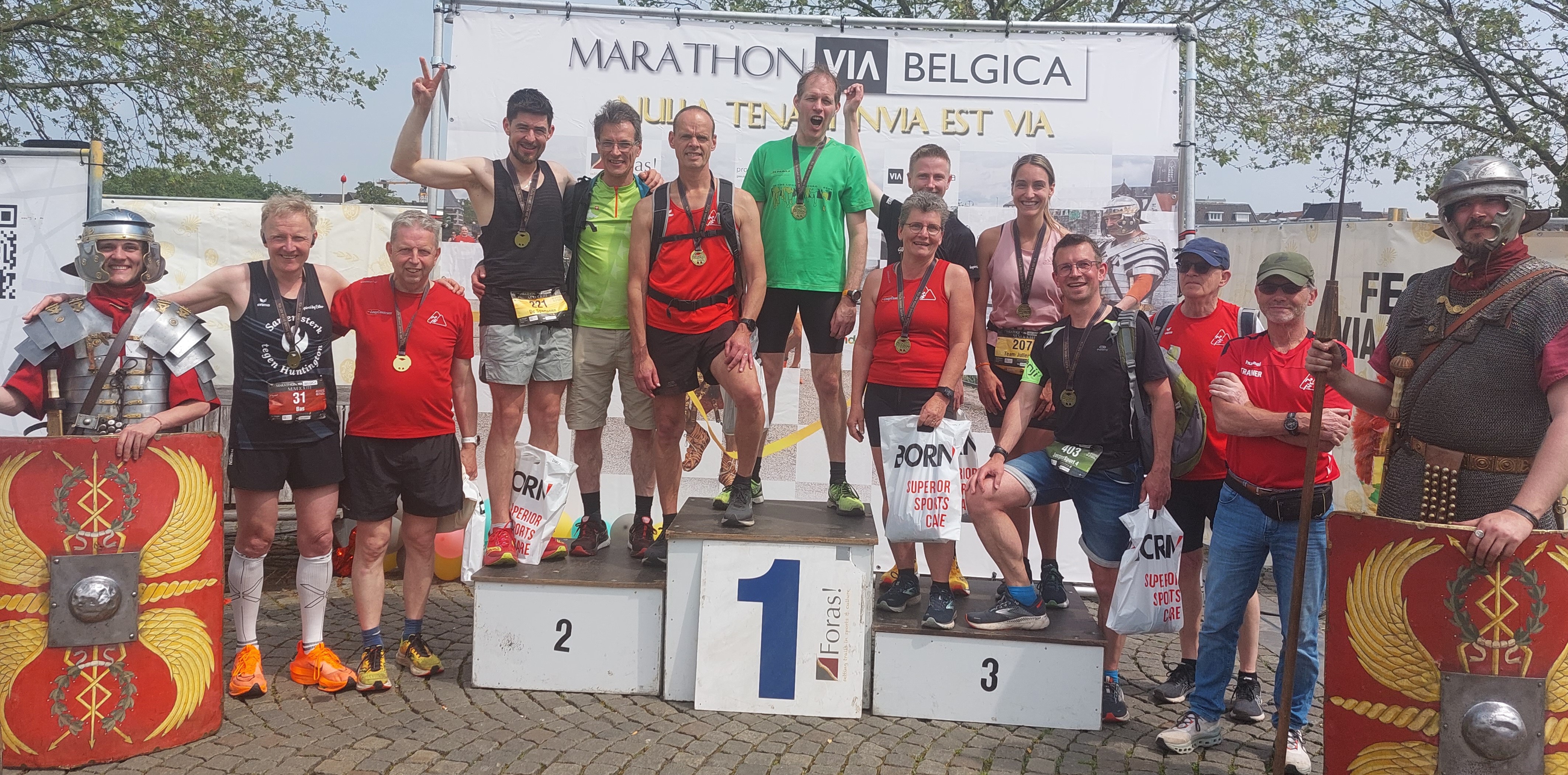 CTH hardlopers in hele en halve en kwart Via Belgica Marathon